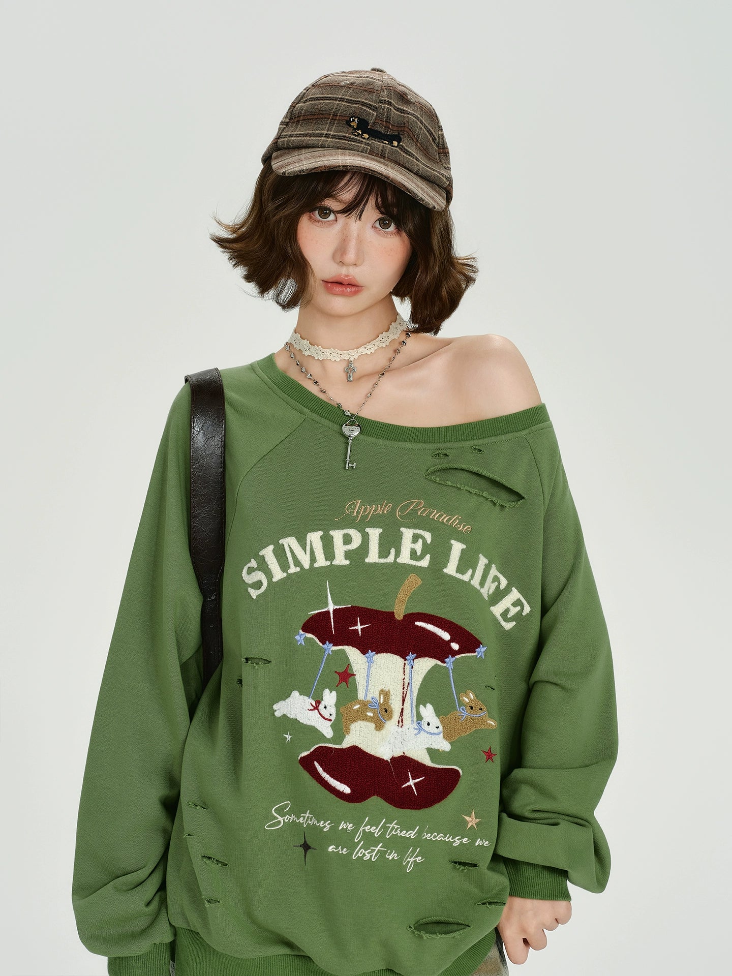 Girlyhalo美式复古毛巾绣破洞斜肩卫衣女秋季新款设计感宽松上衣