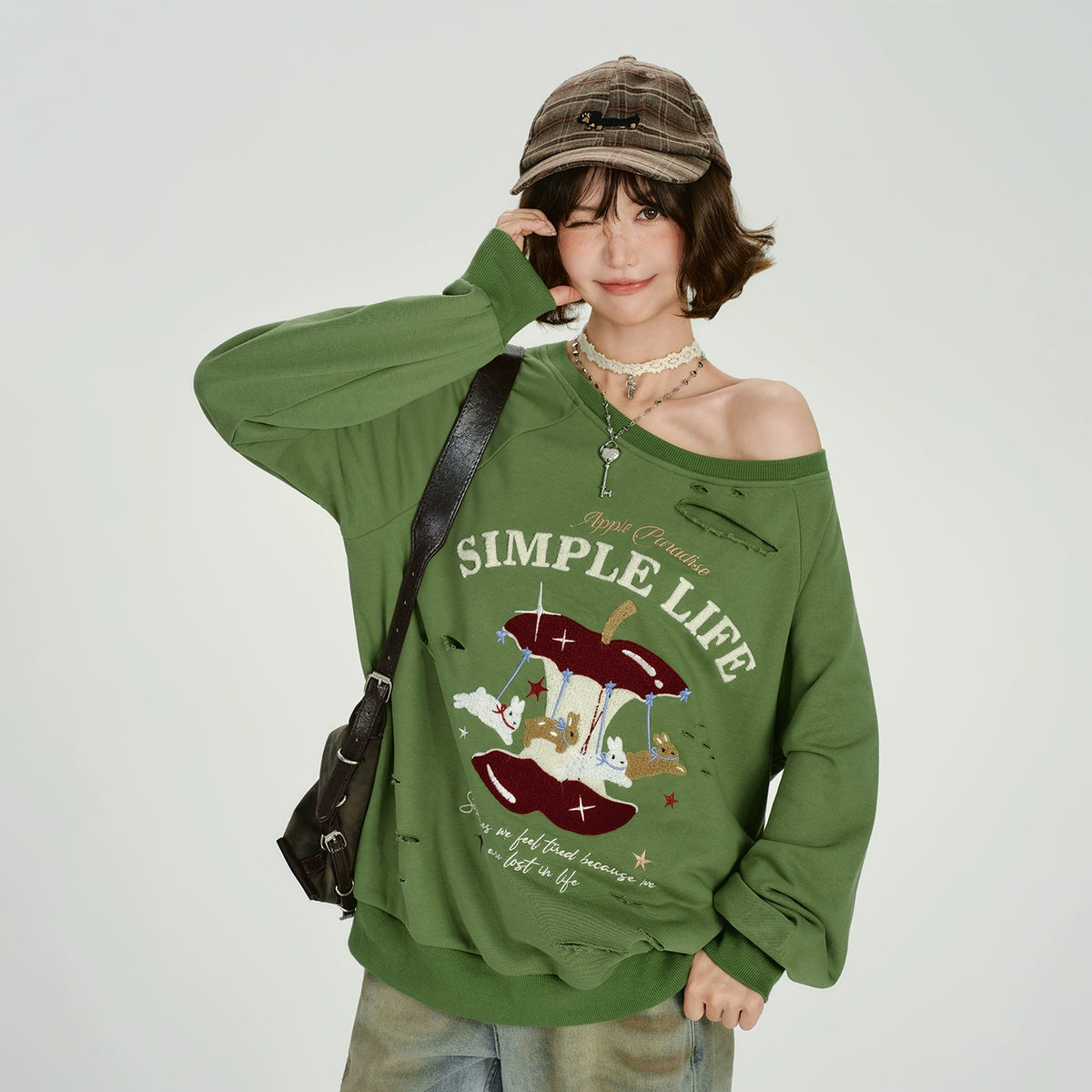 Girlyhalo美式复古毛巾绣破洞斜肩卫衣女秋季新款设计感宽松上衣