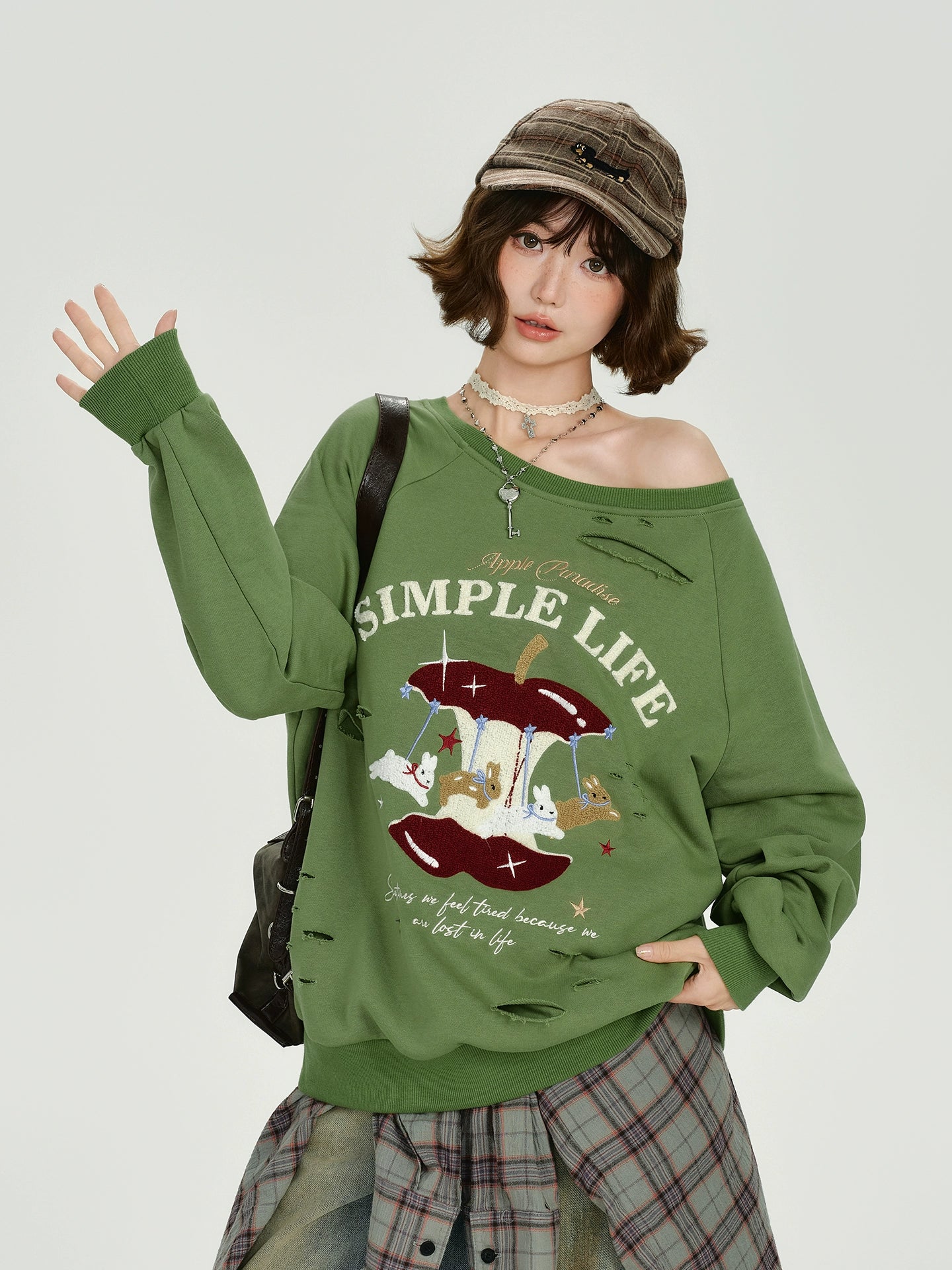 Girlyhalo美式复古毛巾绣破洞斜肩卫衣女秋季新款设计感宽松上衣